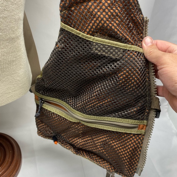 fishpond fly fishing vest - Picture 8 of 8